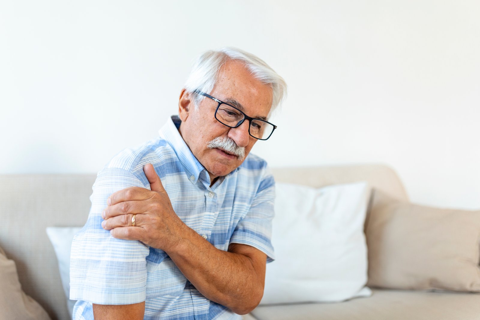 Why Does Your Joint Feel Weak Even When the Pain Has Gone?
