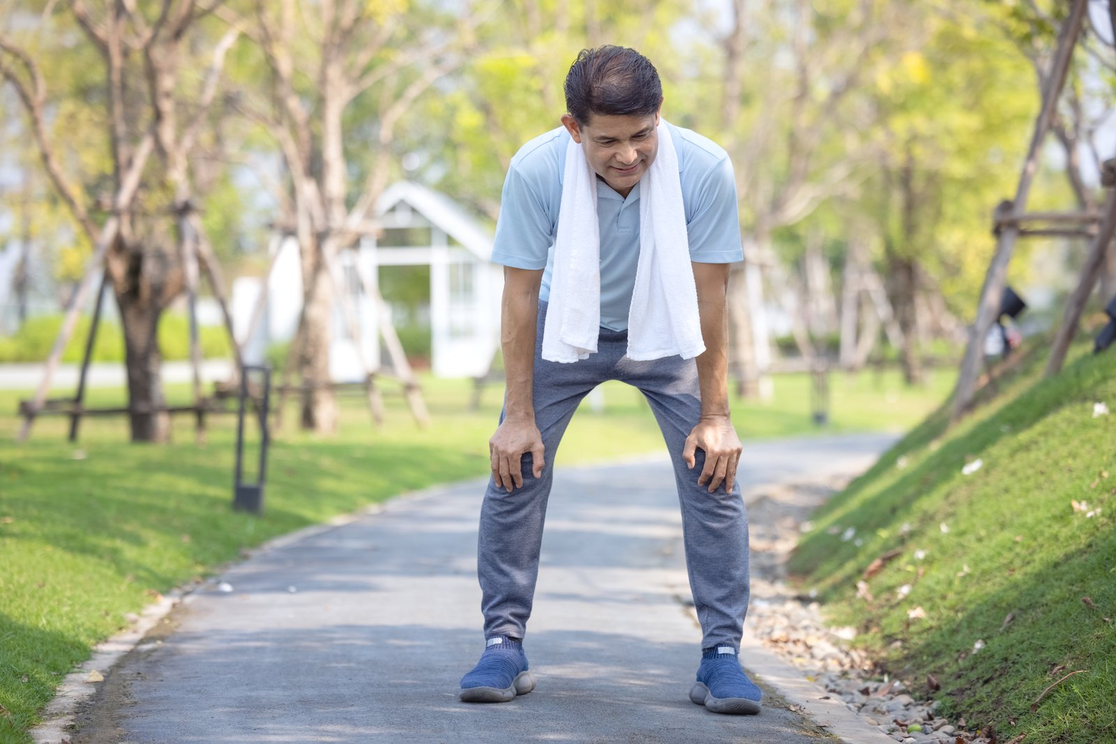 Why Does Your Knee Feel Unstable While Walking?